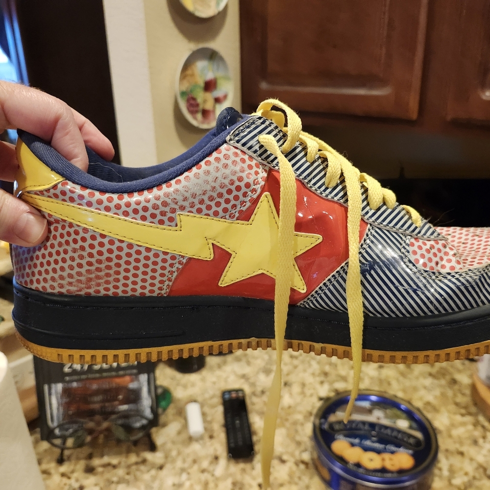 Ape shoe's